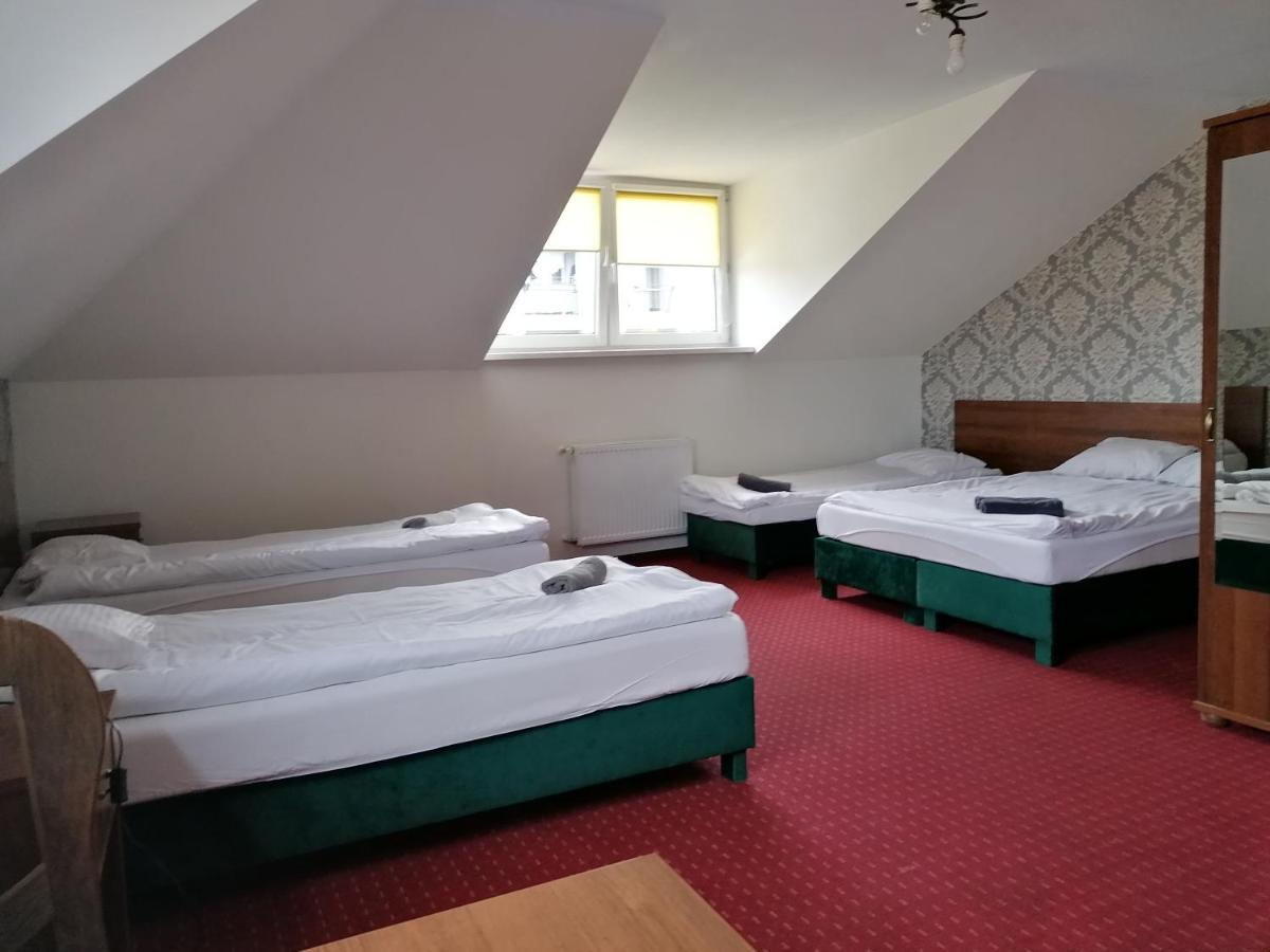 Hotel Pensjonat Telimena Zwierzyniec Esterno foto